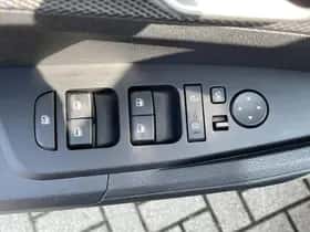 Kia Sportage (2023) thumbnail 20