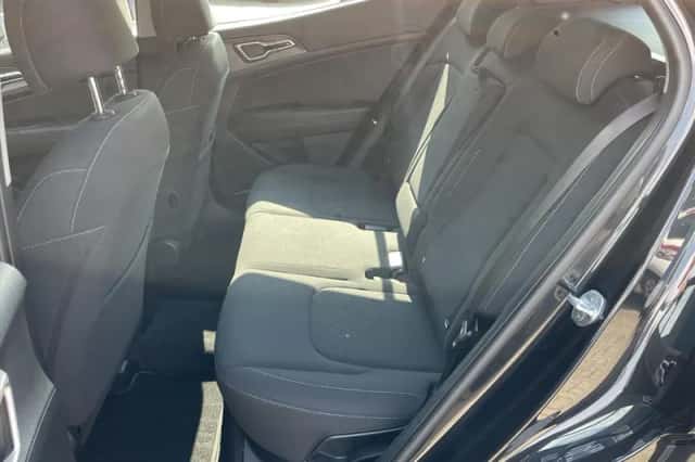 Kia Sportage (2023) thumbnail 30