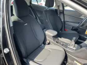 Kia Sportage (2023) thumbnail 33