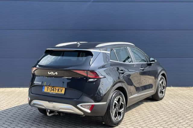 Kia Sportage (2023) thumbnail 8