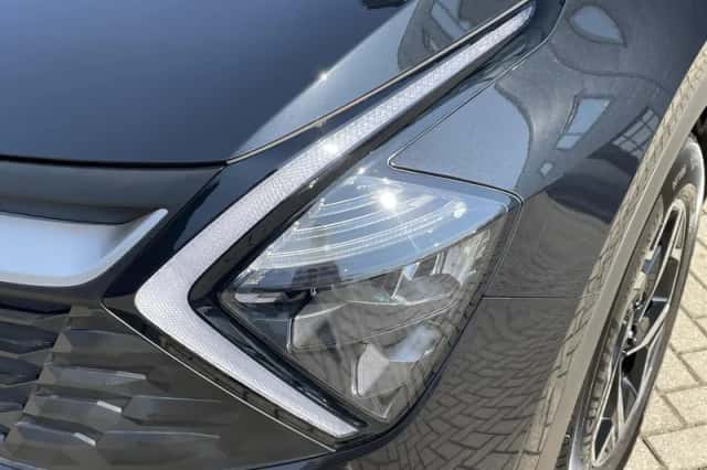 Kia Sportage (2023) thumbnail 9