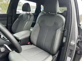 Kia Sorento (2025) thumbnail 11