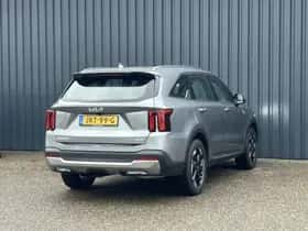 Kia Sorento (2025) thumbnail 6