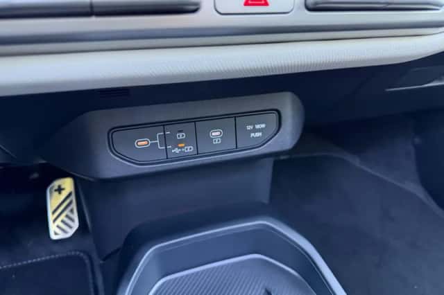 Kia EV4 (2026) thumbnail 23