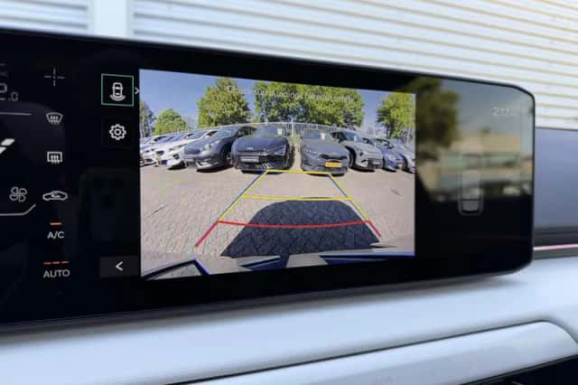 Kia EV4 (2026) thumbnail 25
