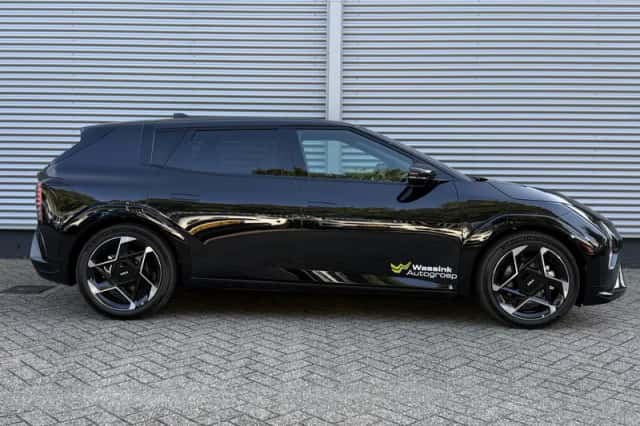Kia EV4 (2026) thumbnail 6