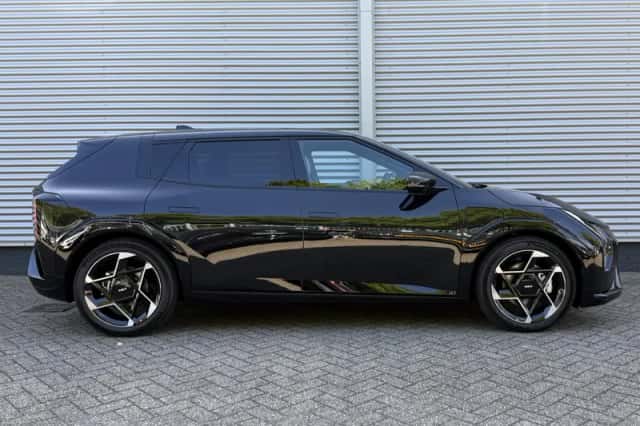Kia EV4 (2026) thumbnail 6