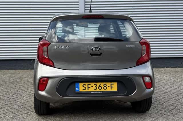 Kia Picanto (2018) thumbnail 4