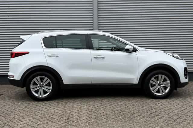 Kia Sportage (2017) thumbnail 6
