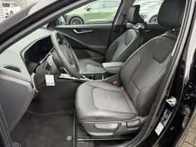 Kia Niro (2025) thumbnail 9