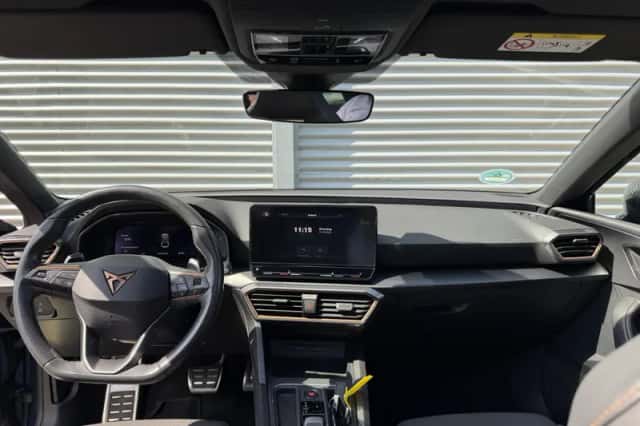CUPRA Leon Sportstourer (2021) thumbnail 12