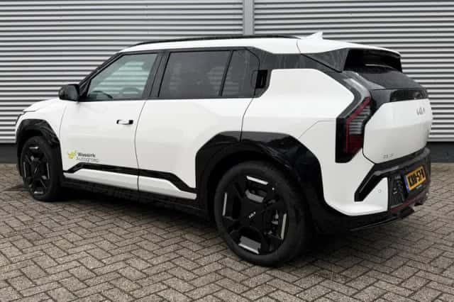 Kia EV3 (2026) thumbnail 4