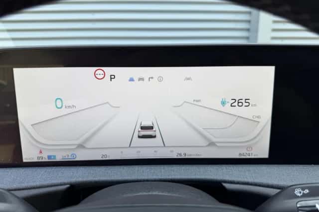 Kia EV6 (2022) thumbnail 13