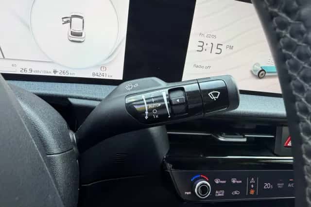 Kia EV6 (2022) thumbnail 19