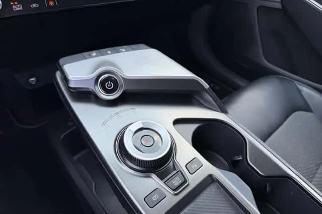 Kia EV6 (2022) thumbnail 27