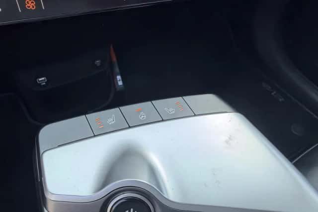 Kia EV6 (2022) thumbnail 28