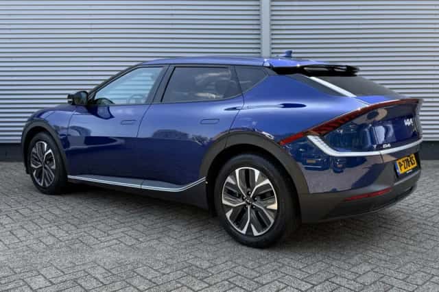 Kia EV6 (2022) thumbnail 4
