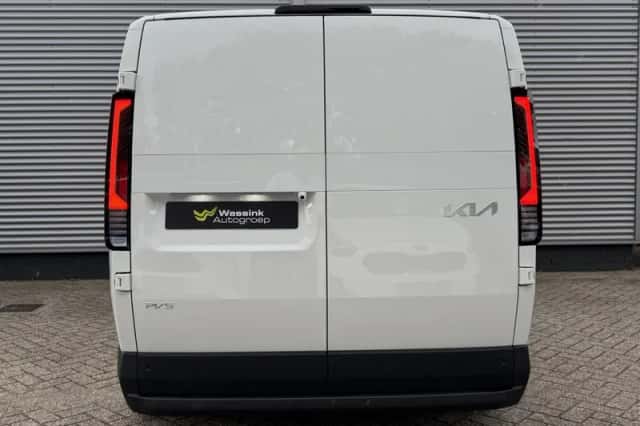 Kia PV5 (2026) thumbnail 4