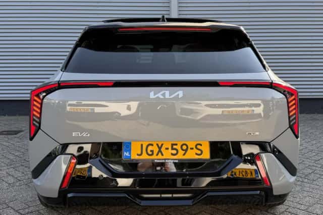 Kia EV4 (2025) thumbnail 5