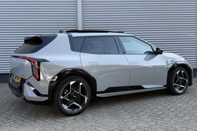 Kia EV4 (2025) thumbnail 6