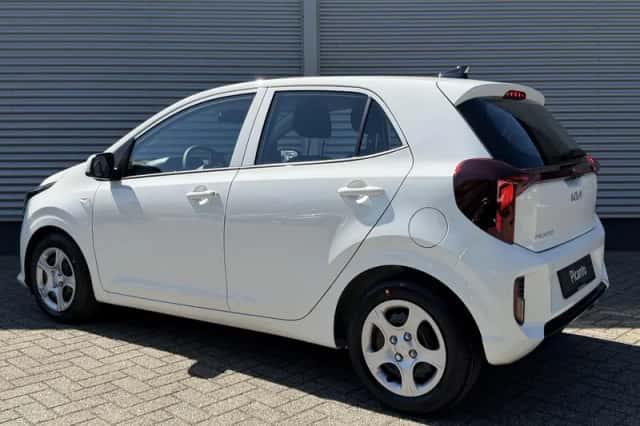 Kia Picanto (2026) thumbnail 3