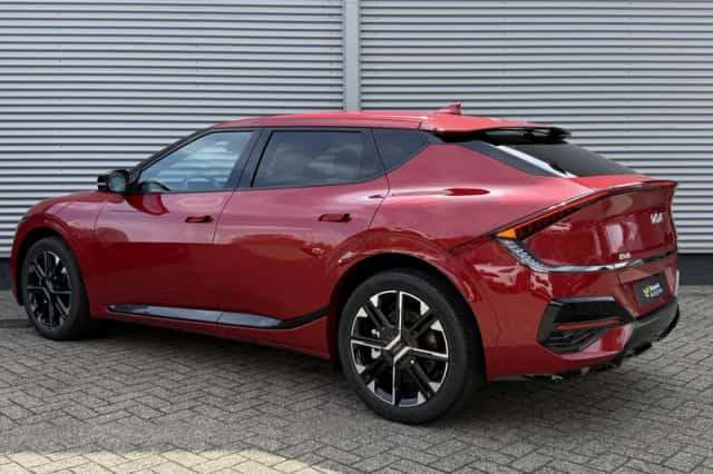 Kia EV6 (2026) thumbnail 3