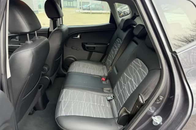 Kia Venga (2017) thumbnail 12