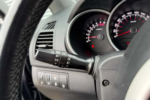 Kia Venga (2017) thumbnail 17