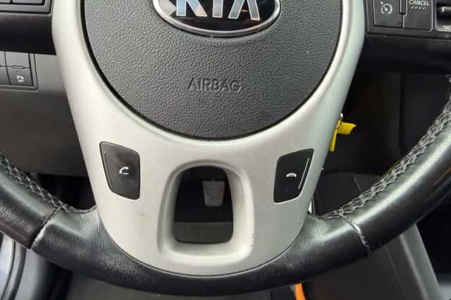 Kia Venga (2017) thumbnail 18