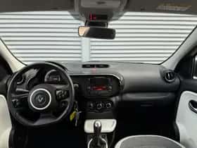 Renault Twingo (2015) thumbnail 11