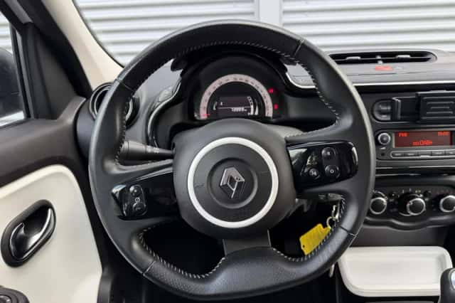 Renault Twingo (2015) thumbnail 12