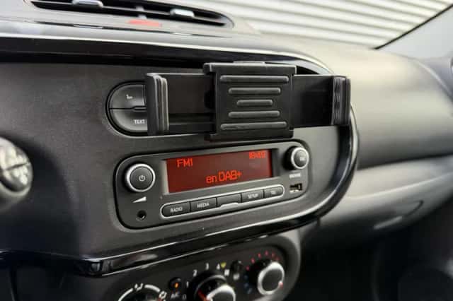 Renault Twingo (2015) thumbnail 17