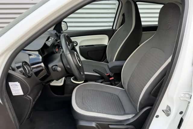 Renault Twingo (2015) thumbnail 9