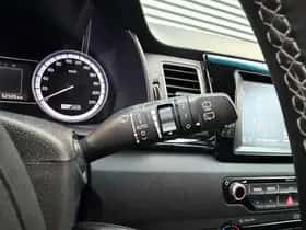 Kia Niro (2016) thumbnail 18