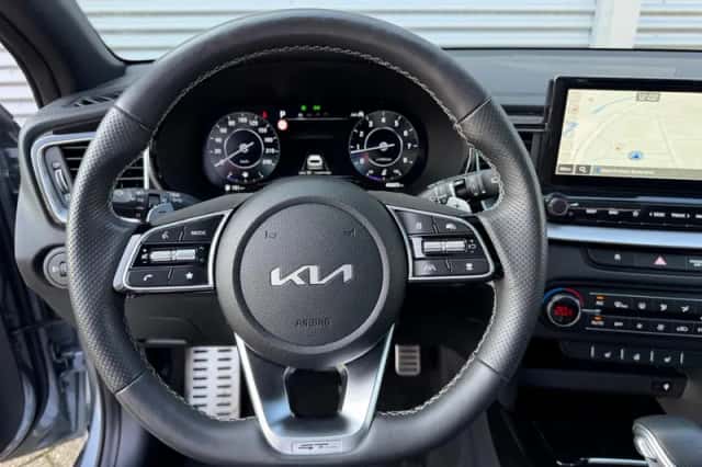 Kia Proceed (2025) thumbnail 14