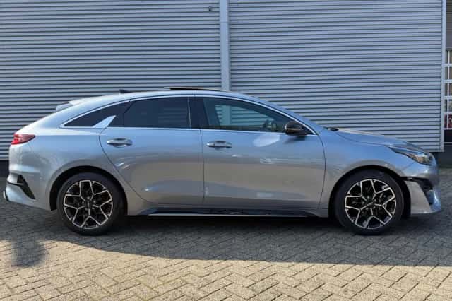 Kia Proceed (2025) thumbnail 6