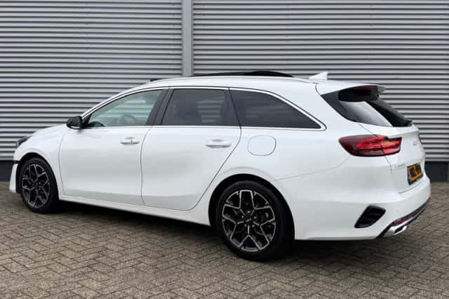 Kia Ceed Sportswagon (2025) thumbnail 5
