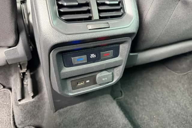 Volkswagen Tiguan (2019) thumbnail 11