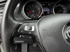 Volkswagen Tiguan (2019) thumbnail 17
