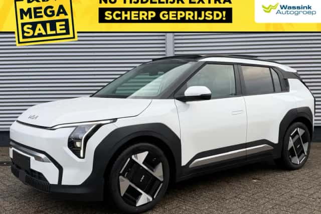 Kia EV3 (2025) thumbnail 1