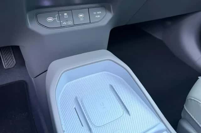 Kia EV3 (2025) thumbnail 25
