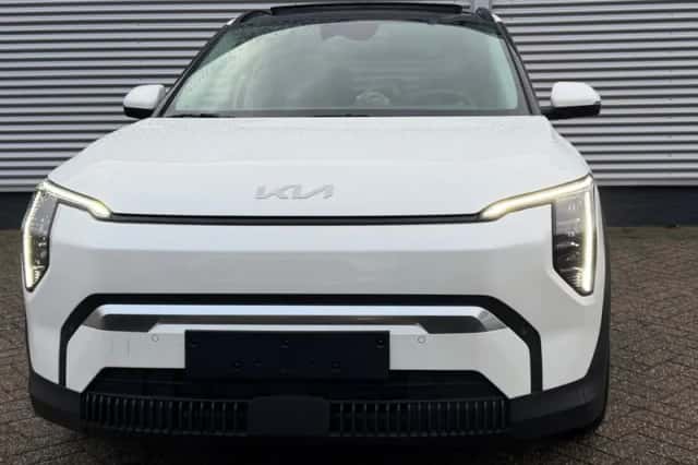 Kia EV3 (2025) thumbnail 8
