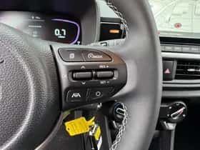 Kia Picanto (2025) thumbnail 17