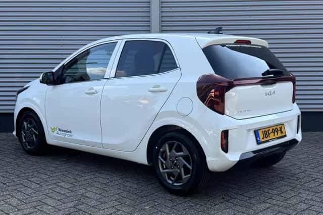 Kia Picanto (2025) thumbnail 4