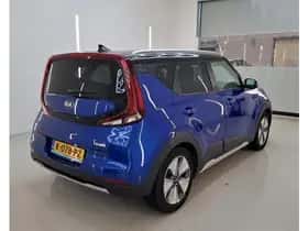 Kia Soul EV (2021) thumbnail 4