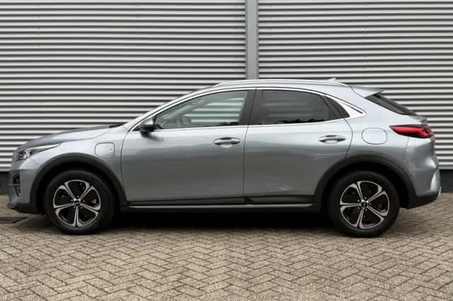 Kia XCeed (2022) thumbnail 2