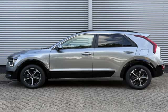 Kia Niro (2026) thumbnail 2