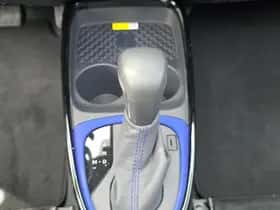 Toyota Aygo (2022) thumbnail 16