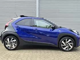Toyota Aygo (2022) thumbnail 7