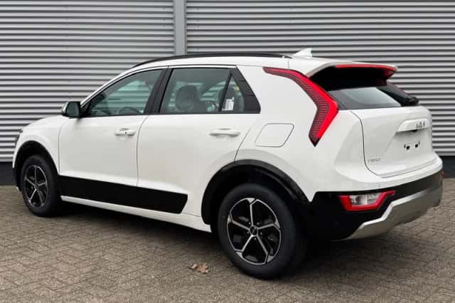 Kia Niro (2026) thumbnail 2